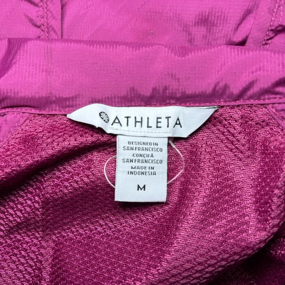 Athleta Back Route Jacket Wildberry Purple Lightweight Hoodie Sporty Outdoors M - Picture 7 of 8